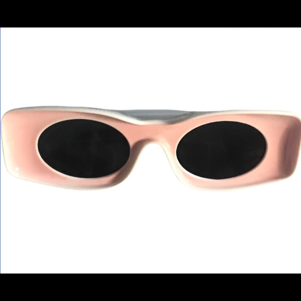 Sunglasses - Picture 2 of 6